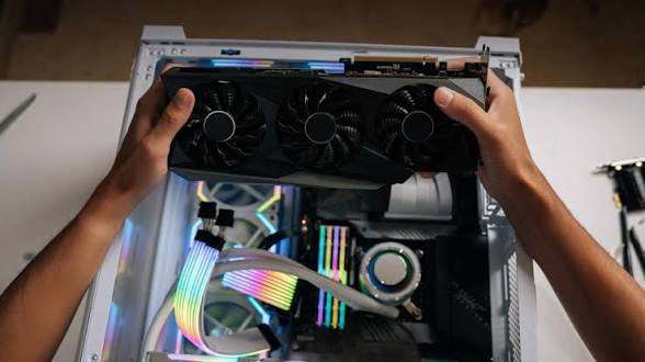 What factors matter when selecting a GPU chipset? images 18